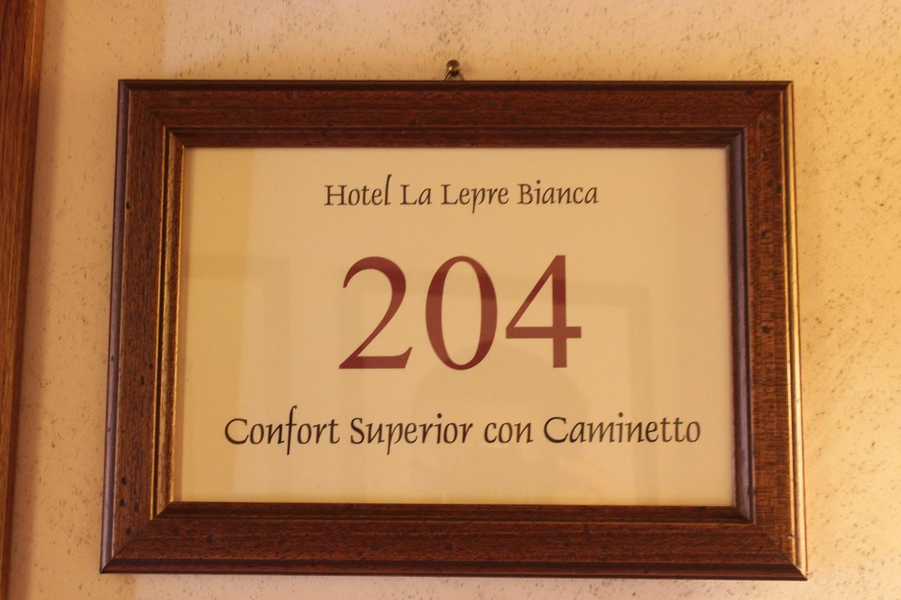 Hotel La Lepre Bianca Галлио Экстерьер фото