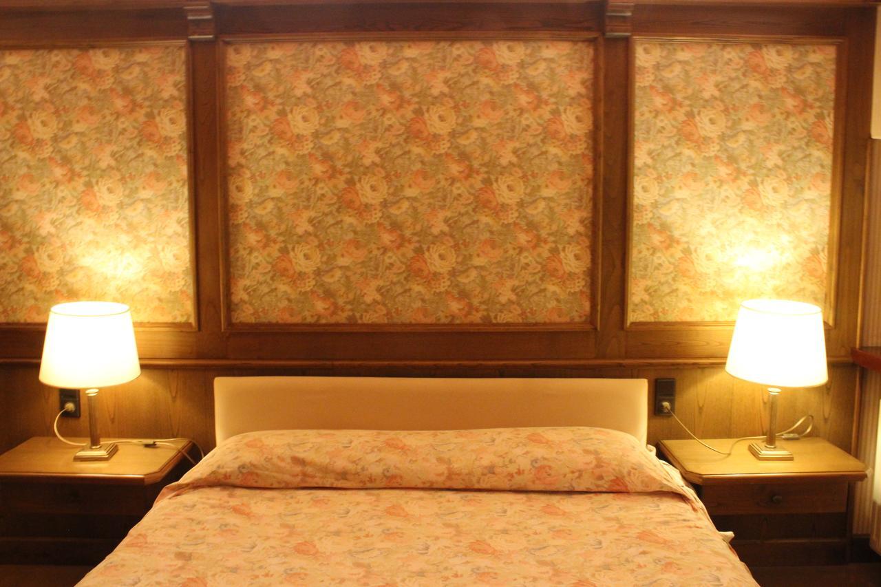 Hotel La Lepre Bianca Галлио Экстерьер фото
