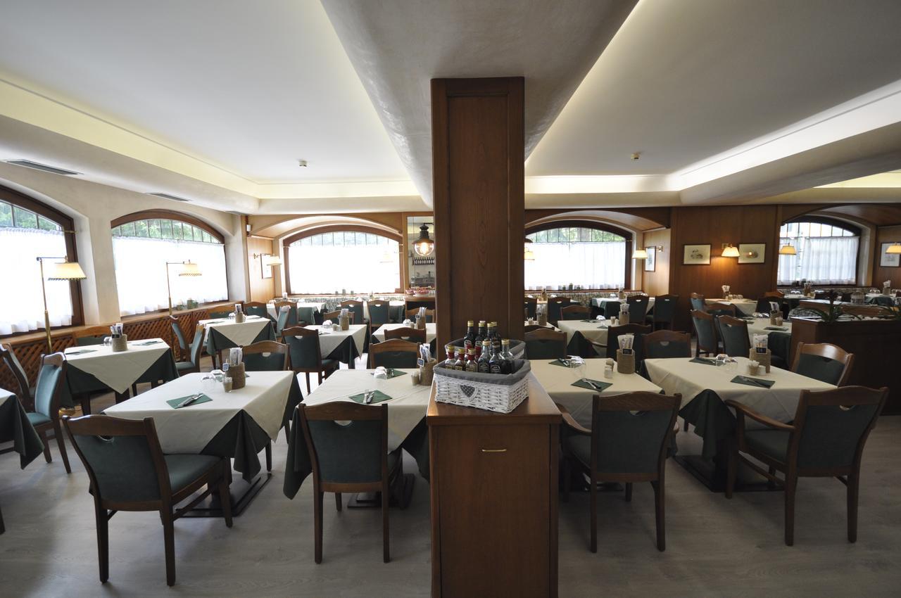 Hotel La Lepre Bianca Галлио Экстерьер фото